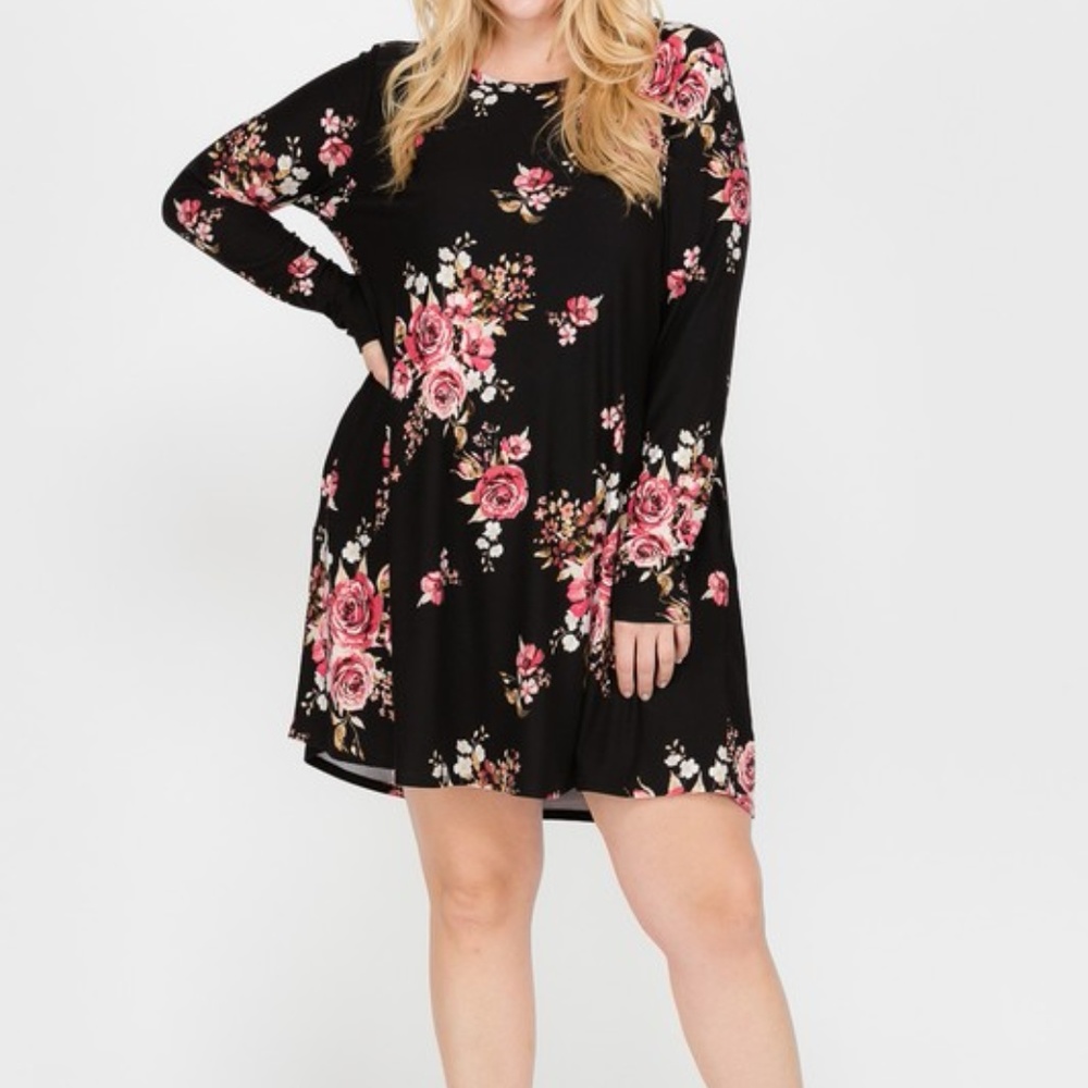 *Plus Size* FLORAL BACK KEYHOLE POCKET DRESS -